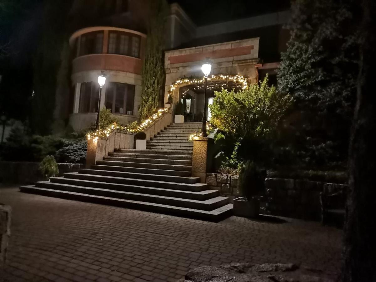 Palacio Miraflores Miraflores de la Sierra Extérieur photo